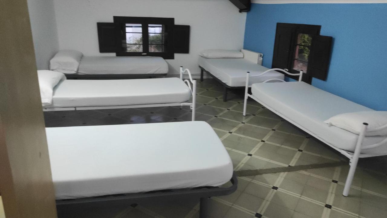 Can Rabassa Hostel บัญโรมานัส ภายนอก รูปภาพ